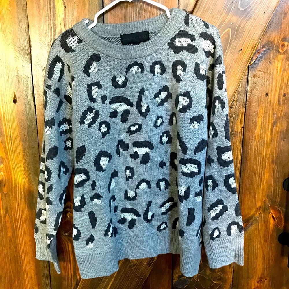 Kendall and Kylie grey leopard sweater